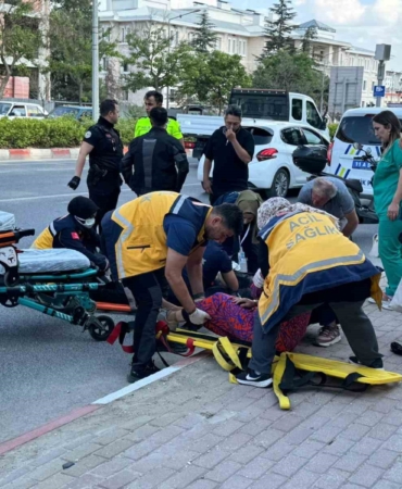 Bilecik’te motosiklet yayaya çarptı, 2 yaralı