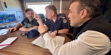 Vali Sözer, 2 bin hektar alanda yangının devam ettiğini açıkladı