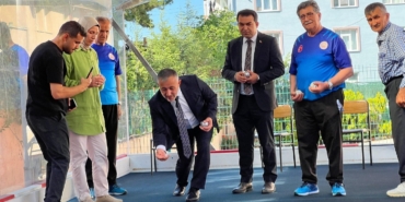 Bilecik’te yaşlıların bocce merakı
