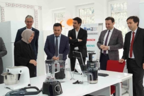 BSH Türkiye, TOSİ projesi kapsamında yeni laboratuvarını Şişli’deki okulda açtı