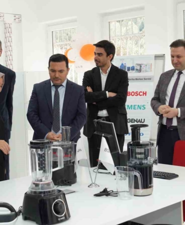 BSH Türkiye, TOSİ projesi kapsamında yeni laboratuvarını Şişli’deki okulda açtı