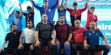 Minikler Güreş Şampiyonası’nda Kartepe’den 5 sporcu dereceye girdi