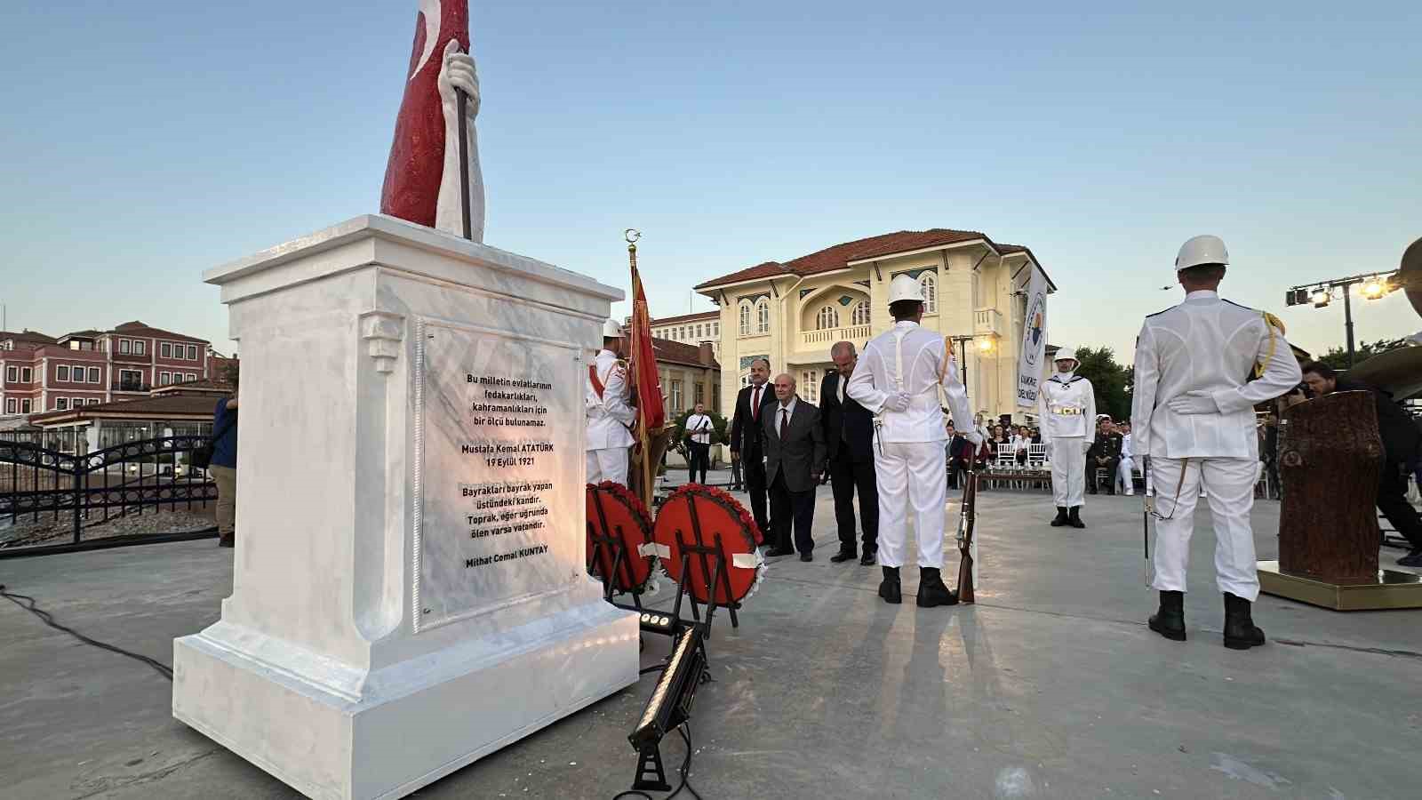 ‘Türkiye Şehitlerini Anıyor’ programı Çanakkale Deniz Müzesi’nde gerçekleştirildi