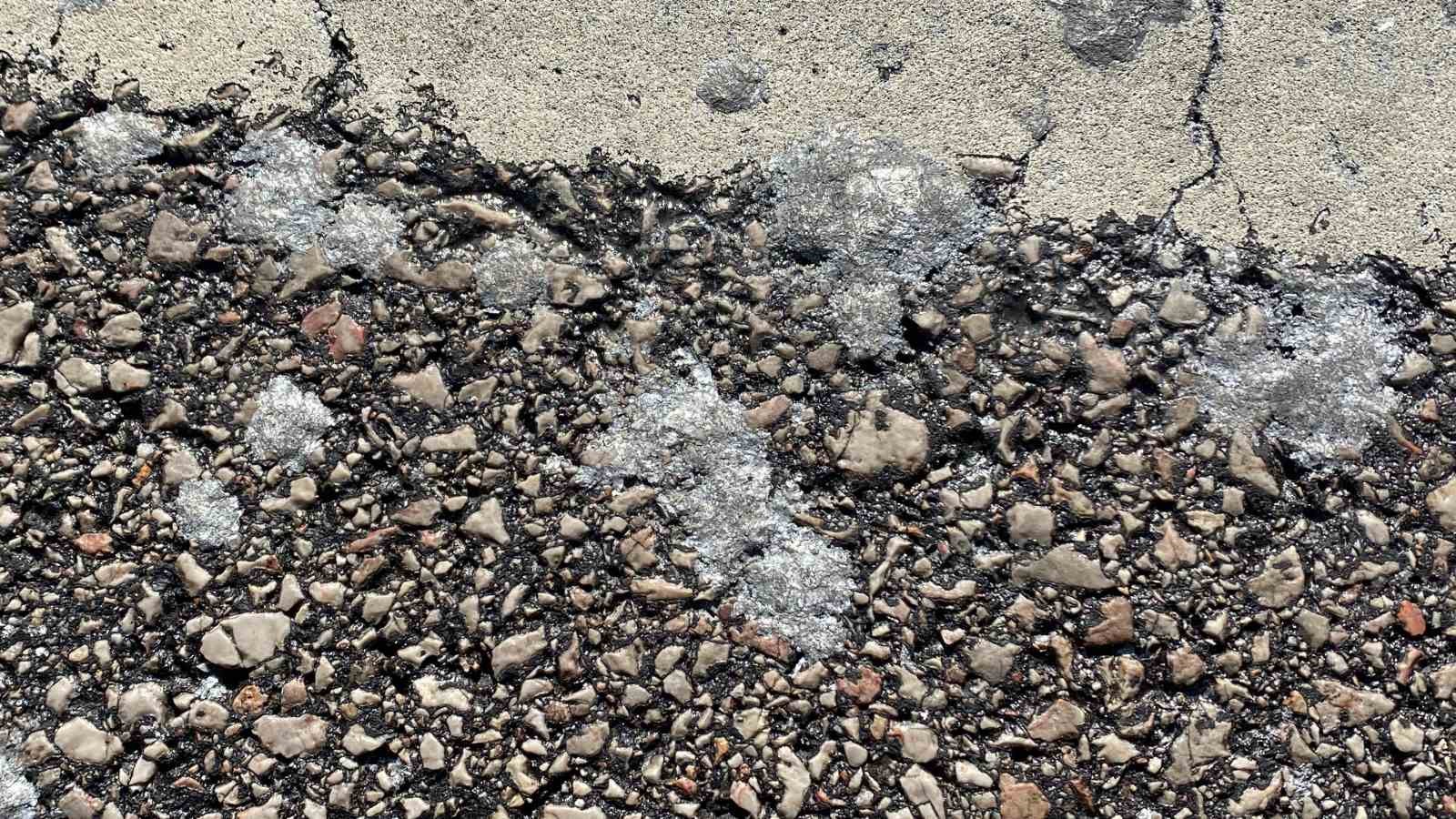 Otobüs durağına saldırdılar: Çevresinde kalıntılar bulundu