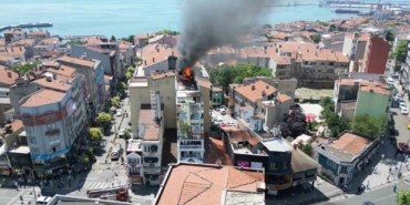 Pastane yangını asansör panosundan çıkmış