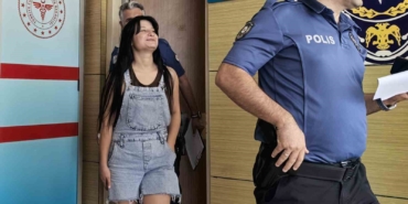 Bursa’da genç kızlar arasında bıçaklı kavga: 1 yaralı