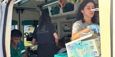 Kocaeli’deki orman yangınına müdahale sürüyor: Rüzgar söndürme çalışmalarını zorlaştırıyor
