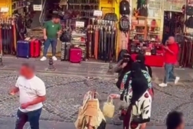 Fatih’te 4 kadın çantaları inceleme bahanesiyle hırsızlık yaptı: O anlar güvenlik kamerasında
