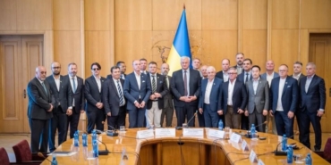 Ukrayna fahri konsolosları buluştu