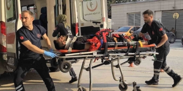 Bursa’da çatı çöktü: 29 yaşındaki genç ağır yaralandı