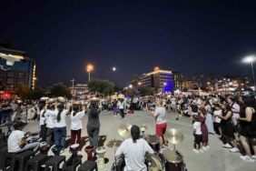 Eğitim, öğretim ve şov bir arada