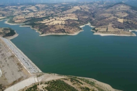 250 bin dekar alanı sulayan Bayramiç Barajı’nda su seviyesi yüzde 40’a geriledi