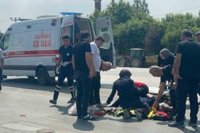 D-100’de hafif ticari araç ile elektrikli bisiklet çarpıştı: 1 yaralı