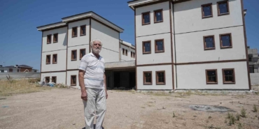 Bursa’nın en kıymetli yerindeki arsasını yaşlıların bakımı için vakfetti