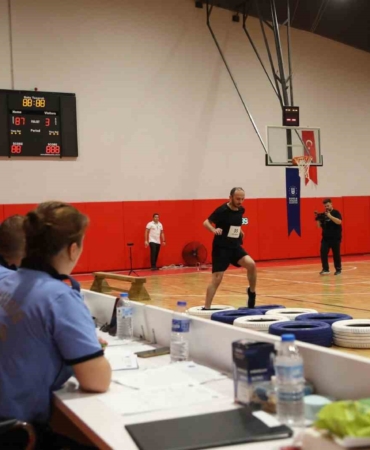 Zabıta olmak için parkurda ter döktüler