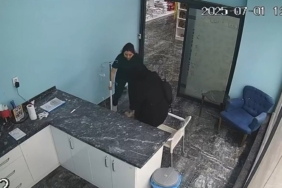 Bursa’daki depremde tedavi gören köpeği içeride bırakmadı
