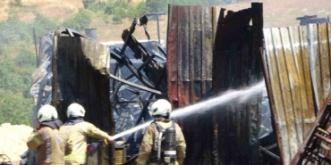 Tuzla’da iş yerinde yangın: Alevler kontrol altına alındı