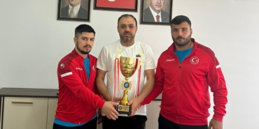 Sakarya Büyükşehir’in güreşçileri Olimpiyat Oyunları’na katılacak
