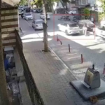 Fatih’te yolda yürüyen genç kadına sözlü tacizde bulunan ve aracıyla ayağını ezen sürücü gözaltına alındı