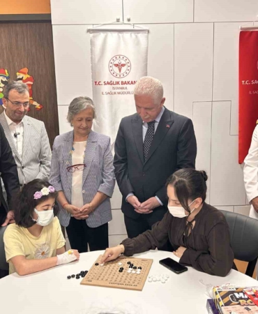 Vali Gül, Marmara Üniversitesi Pendik Eğitim ve Araştırma Hastanesi’nde ’Hastane Sınıfı’nın açılışına katıldı