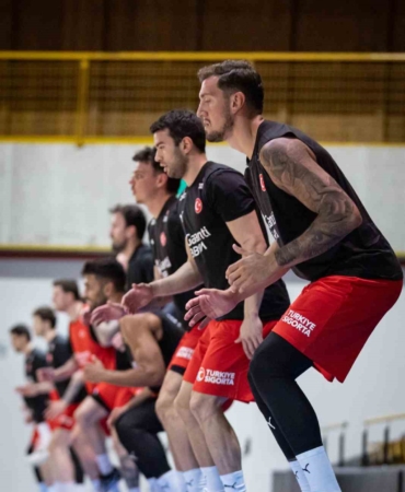 A Milli Erkek Basketbol Takımı hazırlıklara başladı