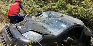 Balıkesir-Bandırma karayolunda feci kaza: 1 ölü, 2 yaralı