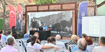 ‘Kent Tarihi Söyleşileri’nin son konuğu Ayşe Özkan Emanet oldu