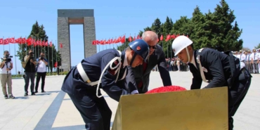 Çanakkale’de 15 Temmuz şehitleri, ’Şehitler Abidesi’nde anıldı