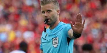 Feyenoord - Fenerbahçe maçını İsveçli hakem Glenn Nyberg yönetecek