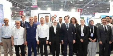 Aile ve Sosyal Hizmetler Bakanı Mahinur Özdemir Göktaş, IDEF 2025’i ziyaret etti