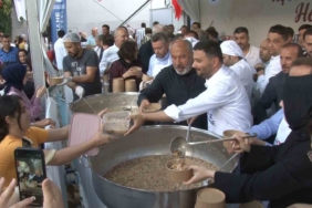 Kağıthane Belediyesi 20 binden fazla kişiye aşure dağıttı