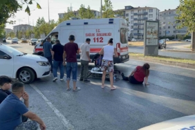 Ters yönde seyreden bisikletli motosikletle çarpıştı: 1 yaralı