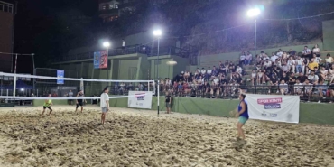 Kıyasıya geçen plaj voleybolu turnuvası sona erdi