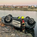 Yol dışına savrulan otomobil takla attı, sürücü kayıp