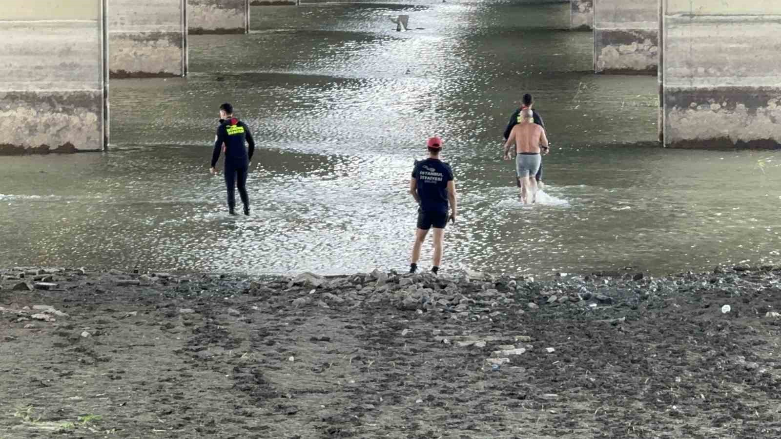 Balık tutmaya gittiği gölde kaybolan adam için arama çalışması başlatıldı