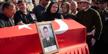 Şehit Üsteğmen Tuğrul Özsu, Edirne’de son yolculuğuna uğurlandı