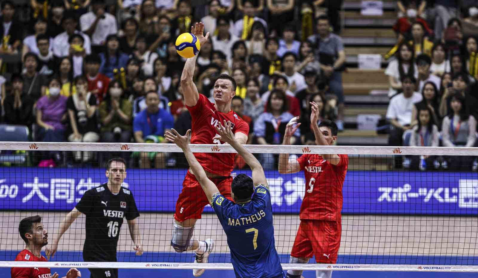 A Milli Erkek Voleybol Takımı, Brezilya’ya 3-1 kaybetti