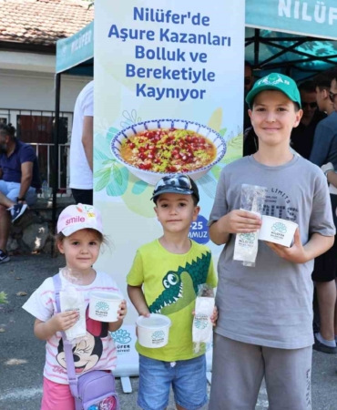 Nilüfer’de aşure bereketi