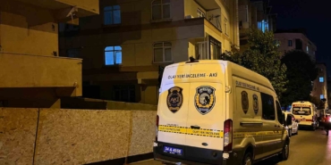 Küçükçekmece’de bir genç evinde ölü bulundu