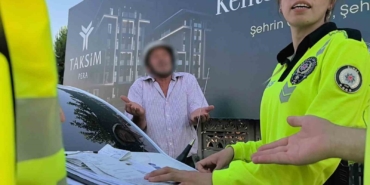 Alkollü sürücü polise yakalandı: "Sanki cinayet mi işledik 5 tane kağıt imzalattın"