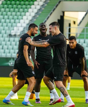 Başakşehir, Cherno More maçı hazırlıklarını tamamladı