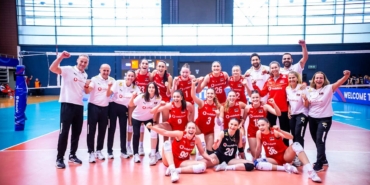 U19 Milli Kadın Voleybol Takımı yarı finalde