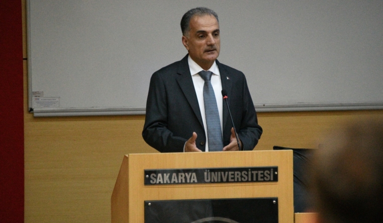 SAÜ’de 15 Temmuz’un toplumsal ve politik boyutu tartışıldı