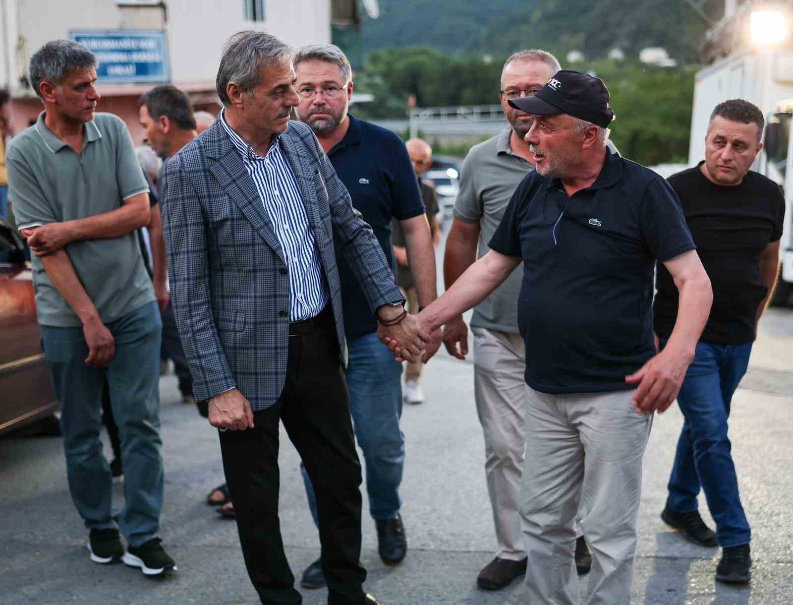 Başkan Alemdar: "Yaralarımızı hep birlikte saracağız"