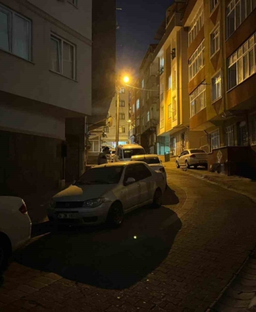 Küçükçekmece’de 4 kişilik aile tavuktan zehirlendi