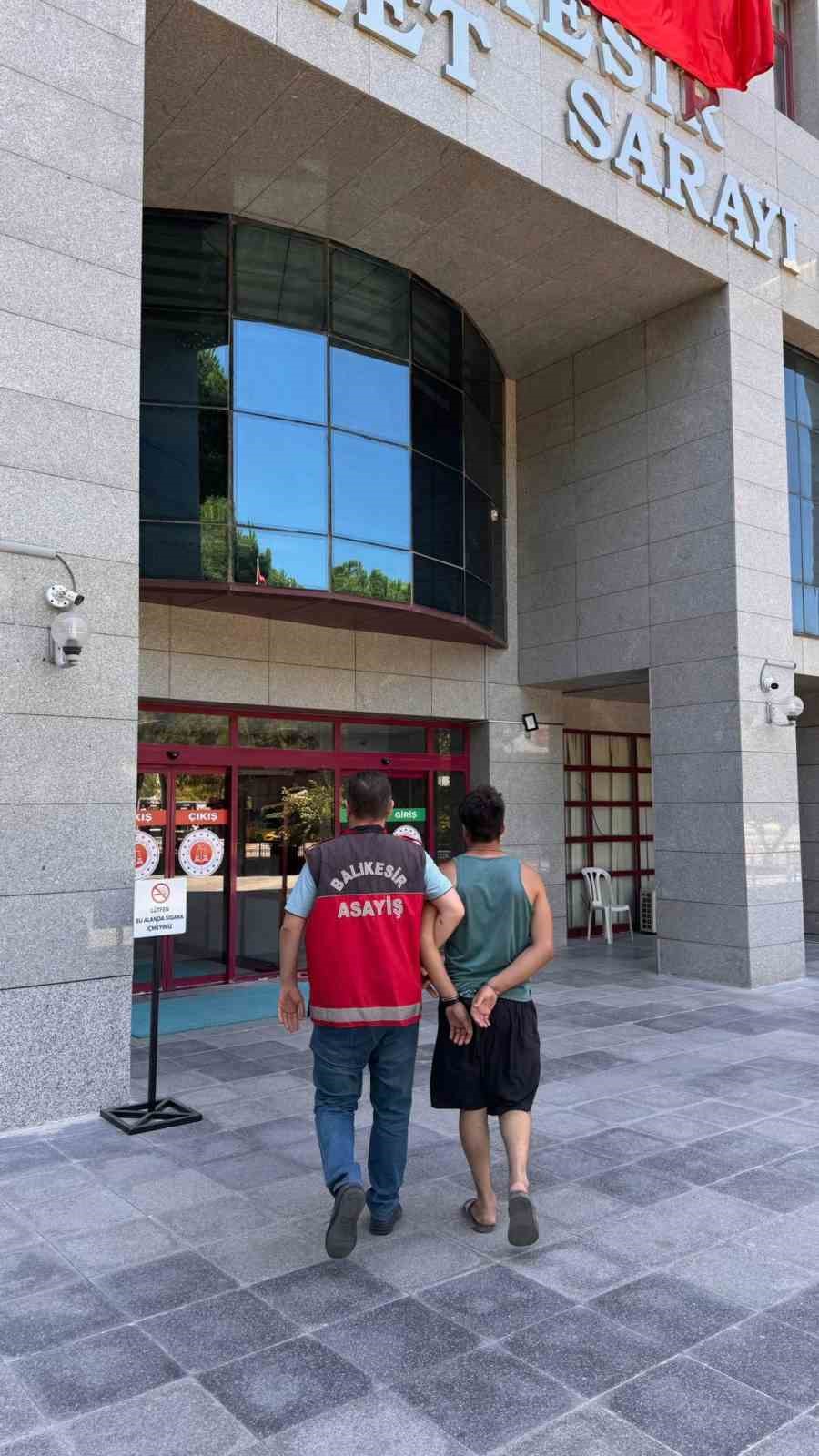 104 yıl hapis cezası alan firari yakalandı