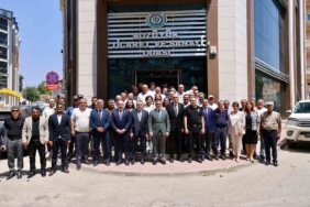 Vali Sözer, muhtarların sorunlarını dinledi