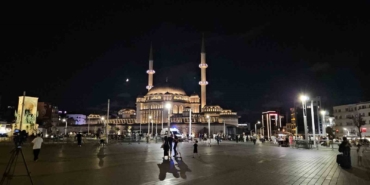 Türkiye genelinde 90 bin camide kuraklık, doğal afetler ve şehitler için dualar edildi