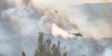 Tekirdağ’da orman yangınına havadan ve karadan müdahale sürüyor