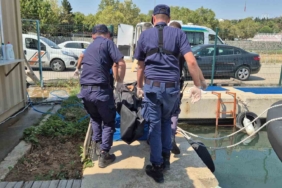 Denizde bir kişi ölü bulundu